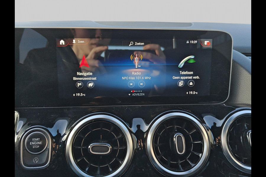 Mercedes-Benz B-Klasse 180 Business Solution AMG