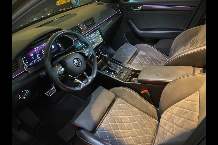 Škoda Superb Combi 1.5TSI RS-SPORTLINE/PANO/MAXTON/VIRTUAL