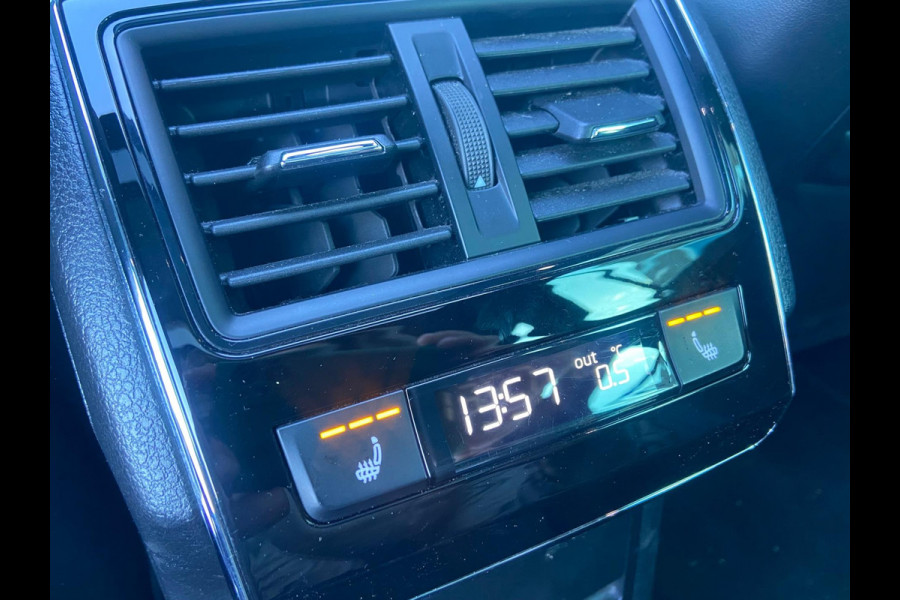 Škoda Superb Combi 1.5TSI RS-SPORTLINE/PANO/MAXTON/VIRTUAL