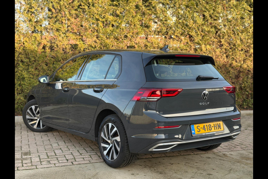 Volkswagen Golf 1.4 eHybrid Style Camera CarPlay IQ