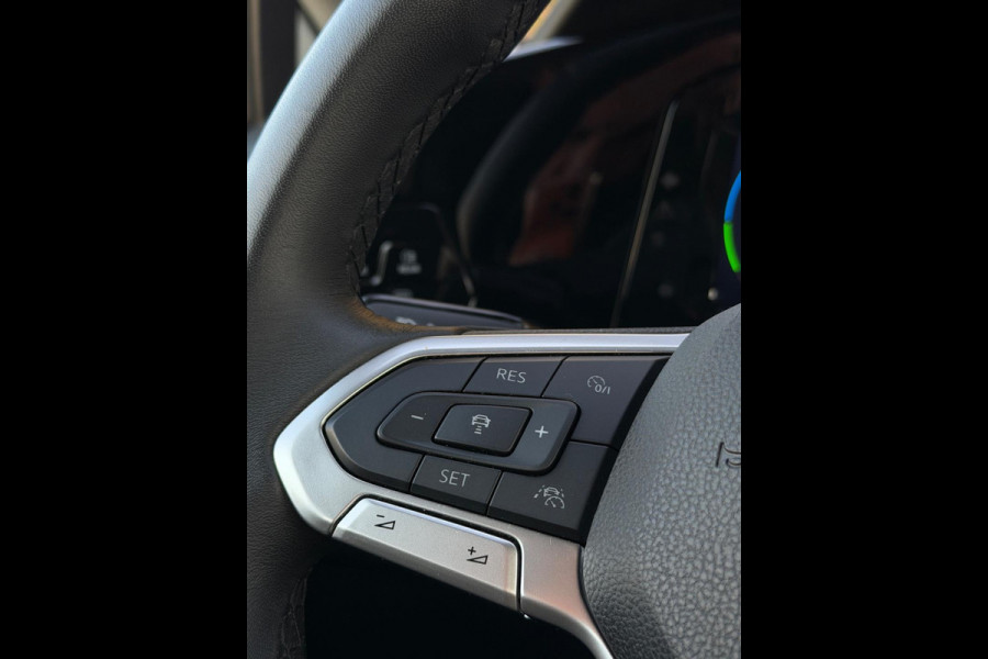 Volkswagen Golf 1.4 eHybrid Style Camera CarPlay IQ