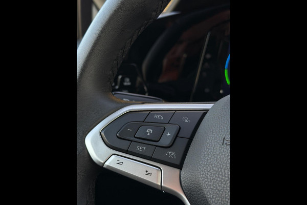 Volkswagen Golf 1.4 eHybrid Style Camera CarPlay IQ