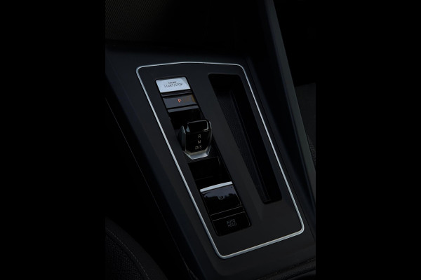 Volkswagen Golf 1.4 eHybrid Style Camera CarPlay IQ