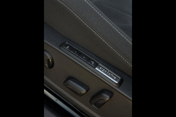 Volkswagen Golf 1.4 eHybrid Style Camera CarPlay IQ