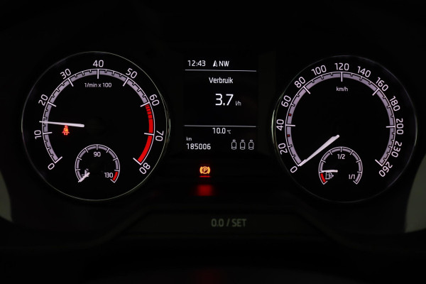 Škoda Octavia 1.0 TSI Greentech Sport Business|Trekhaak|17"|Cruise|Climate