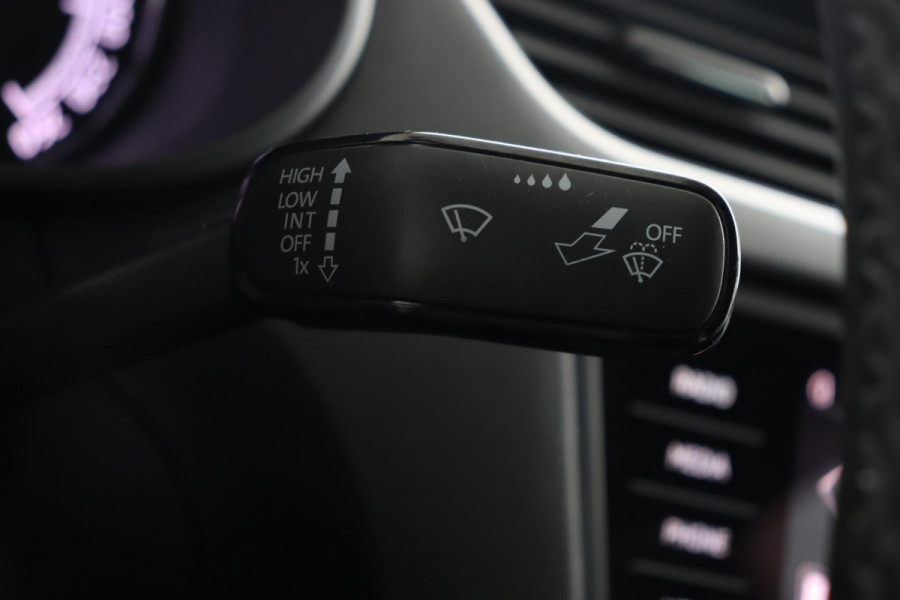 Škoda Octavia 1.0 TSI Greentech Sport Business|Trekhaak|17"|Cruise|Climate