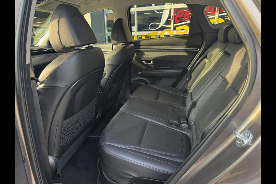 Hyundai Tucson 1.6 T-GDI HEV Premium- Navigatie I Leer I Airco I Sport velgen I LED I PDC I Dealer onderhouden