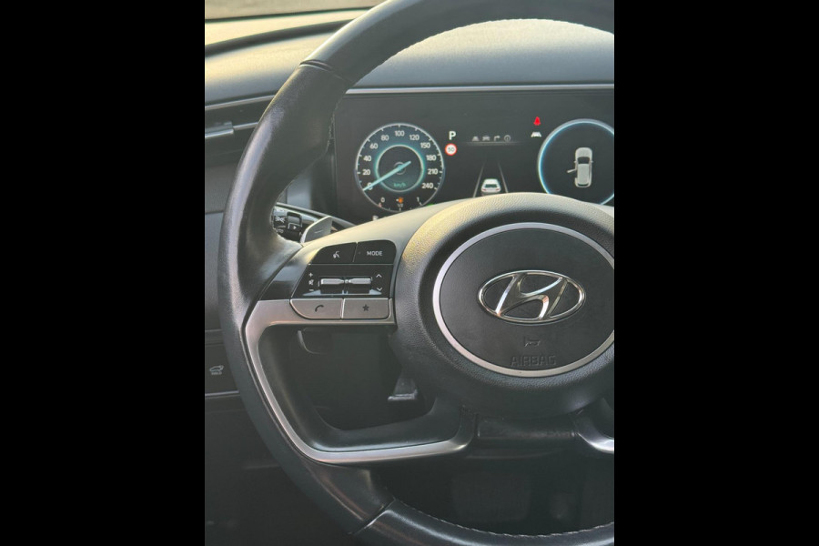 Hyundai Tucson 1.6 T-GDI HEV Premium- Navigatie I Leer I Airco I Sport velgen I LED I PDC I Dealer onderhouden