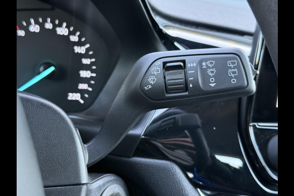 Ford Fiesta 1.1 Trend Navi,Clima,Rijstrooksensor,Lm velgen,Pdc,Dealer Onderhouden,N.A.P,Weinig Km,Apk tot 11-2026