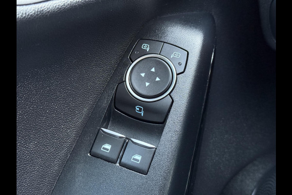 Ford Fiesta 1.1 Trend Navi,Clima,Rijstrooksensor,Lm velgen,Pdc,Dealer Onderhouden,N.A.P,Weinig Km,Apk tot 11-2026