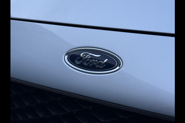 Ford Fiesta 1.1 Trend Navi,Clima,Rijstrooksensor,Lm velgen,Pdc,Dealer Onderhouden,N.A.P,Weinig Km,Apk tot 11-2026
