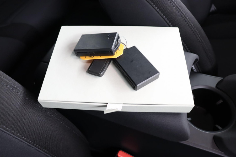 Polestar 2 Long Range Dual Motor Launch Edition 78kWh|Trekhaak|Pano|SOH 90%