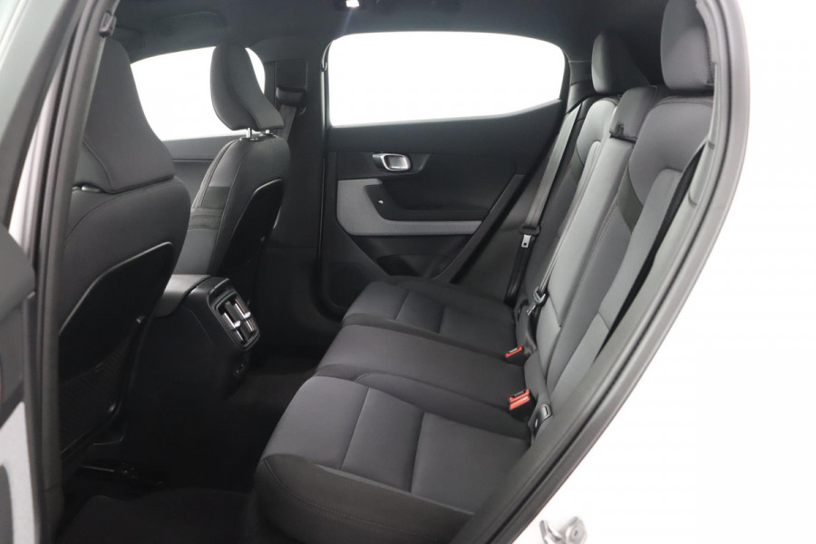 Polestar 2 Long Range Dual Motor Launch Edition 78kWh|Trekhaak|Pano|SOH 90%