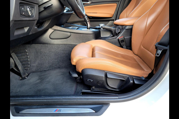 BMW 1-serie 118i Edition M-Sport, Dak, Harman K., Cognac leer (BTW NL NAP)