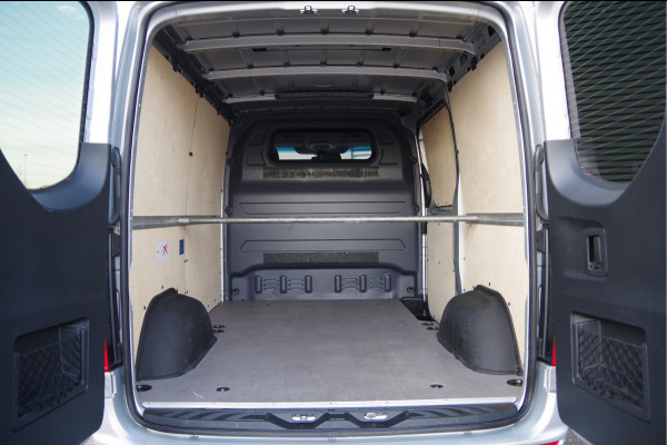 Mercedes-Benz Sprinter 315 1.9 CDI 3-ZITS, RWD L1H1 AUT. TREKHAAK 2800KG, CAMERA, NAVI, CRUISE, CLIMA