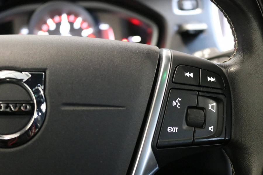 Volvo V40 2.0 T4 Business Sport | 2X R Design | Navi | NAP | NL AUTO |
