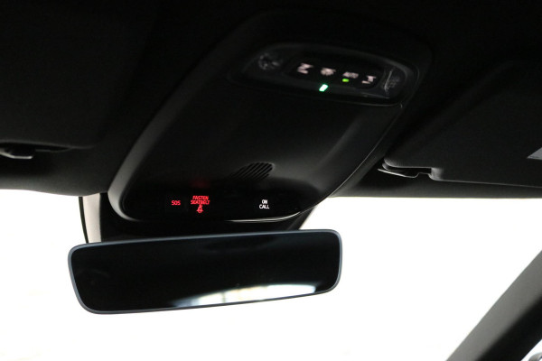 Volvo V40 2.0 T4 Business Sport | 2X R Design | Navi | NAP | NL AUTO |