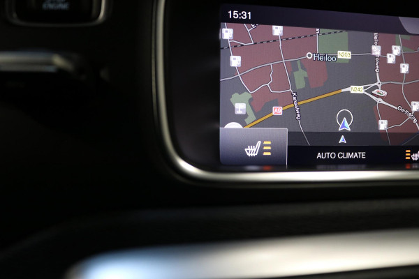 Volvo V40 2.0 T4 Business Sport | 2X R Design | Navi | NAP | NL AUTO |