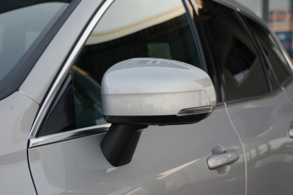 Volvo XC60 2.0 T6 350 PK Plug-in Hybrid LongRange AWD Plus Bright, Panoramadak, Bowers & Wilkins Sound, Leder