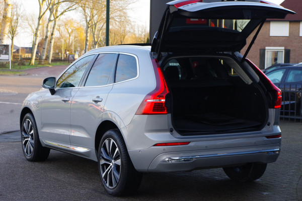 Volvo XC60 2.0 T6 350 PK Plug-in Hybrid LongRange AWD Plus Bright, Panoramadak, Bowers & Wilkins Sound, Leder
