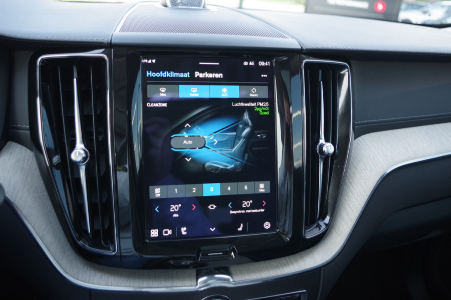 Volvo XC60 2.0 T6 350 PK Plug-in Hybrid LongRange AWD Plus Bright, Panoramadak, Bowers & Wilkins Sound, Leder