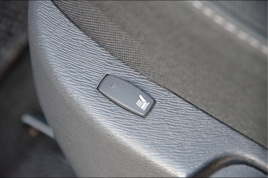 Mercedes-Benz Citan 112 AUT. BENZINE, AIRCO, PARKEERSENSOREN, STOELVERWARMING