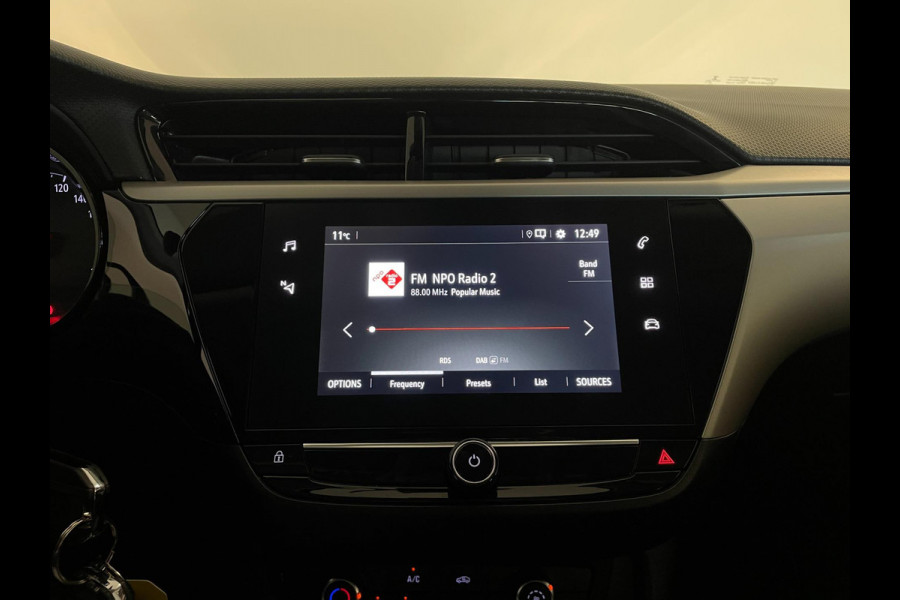 Opel Corsa 1.2 Edition AIRCO NAVI CRUISE STUURVERW PDC BLUETOOTH VELGEN ELEK RAMEN CENT VERG NIEUWSTAAT