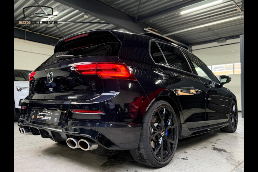 Volkswagen Golf 2.0 TSI R 4Motion Pano/HarmanKardon/Keyless