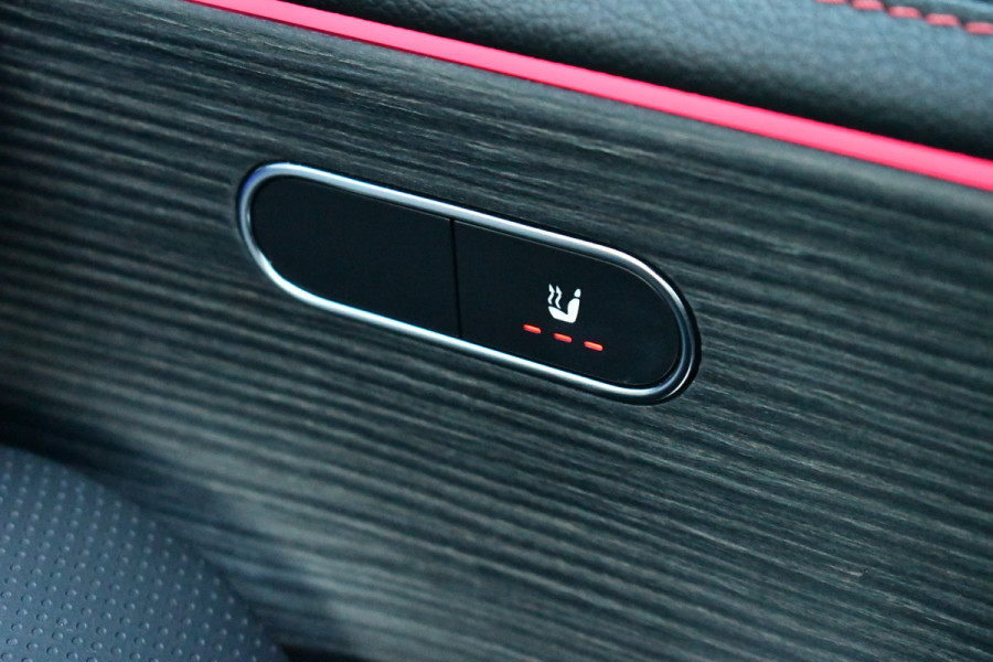 Mercedes-Benz CLA-Klasse Shooting Brake 250 e AMG Magno! Pano HUD 19inch Night El-zetel Camera