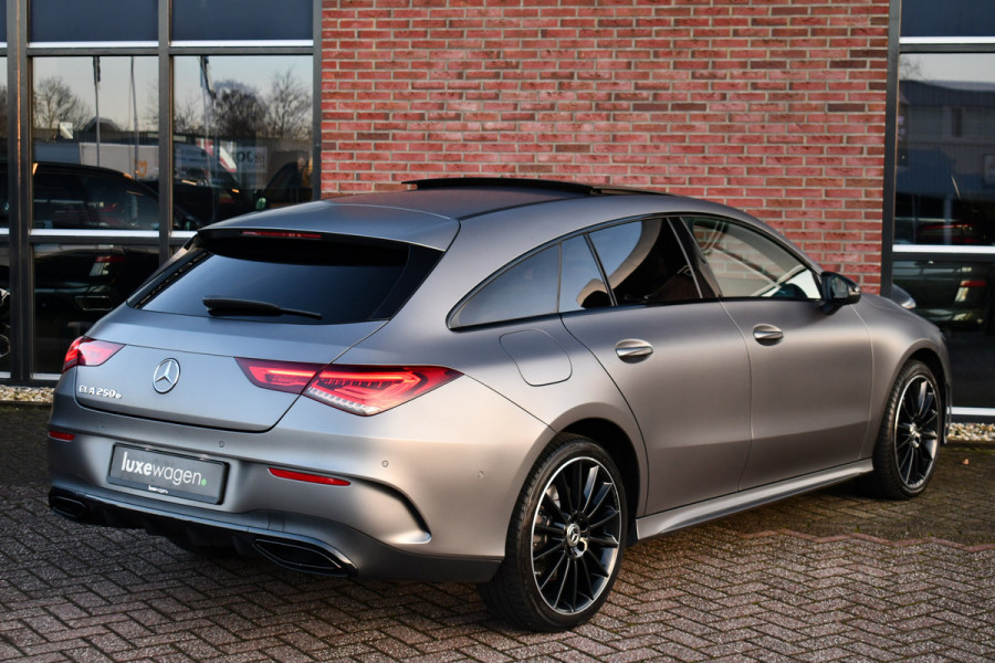 Mercedes-Benz CLA-Klasse Shooting Brake 250 e AMG Magno! Pano HUD 19inch Night El-zetel Camera