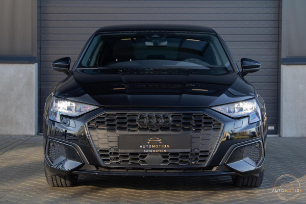 Audi A3 Sportback 40 TFSI e PANO CAMERA PARKEERHULP