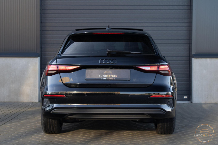 Audi A3 Sportback 40 TFSI e PANO CAMERA PARKEERHULP