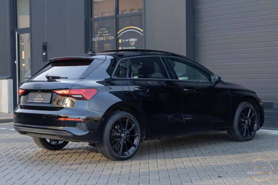 Audi A3 Sportback 40 TFSI e PANO CAMERA PARKEERHULP