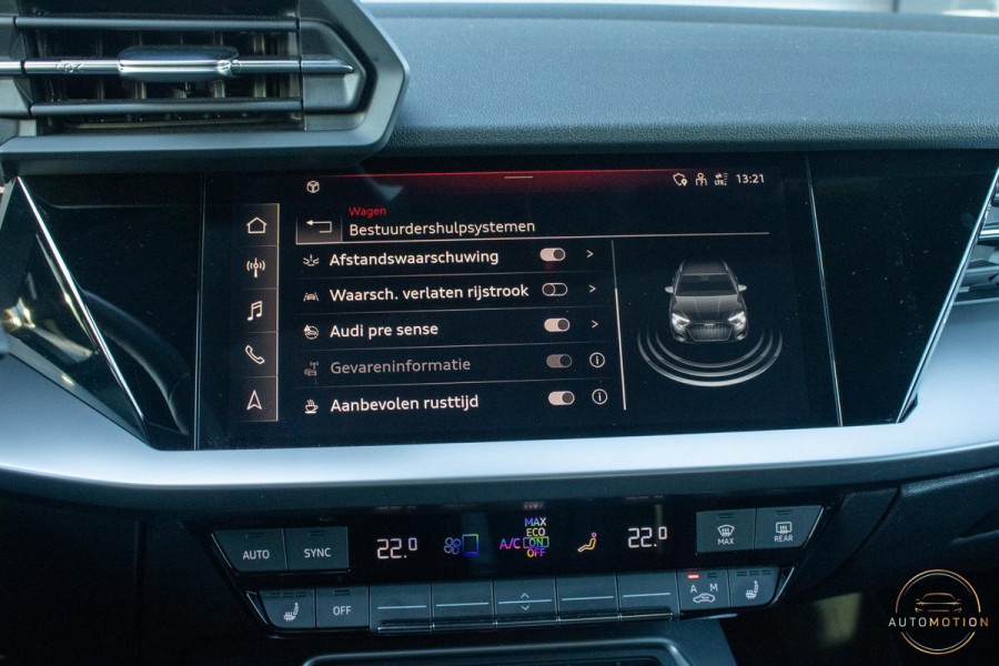 Audi A3 Sportback 40 TFSI e PANO CAMERA PARKEERHULP