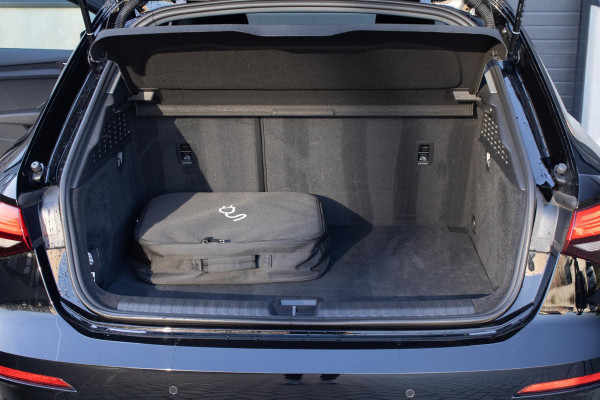 Audi A3 Sportback 40 TFSI e PANO CAMERA PARKEERHULP