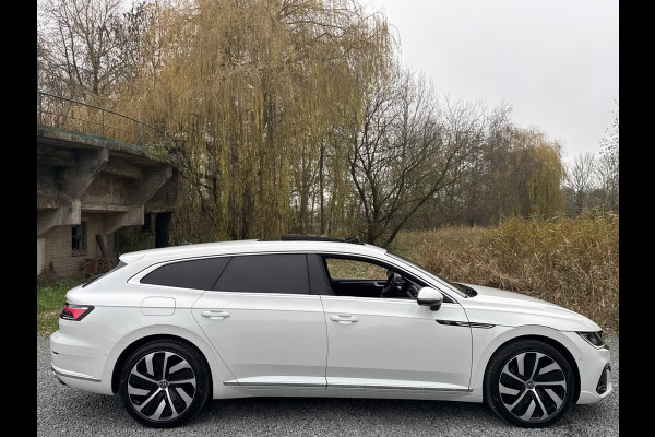 Volkswagen Arteon Shooting Brake eHYBRID 218PK DSG R-LINE BUSINESS+ TREKHAAK/360CAMERA/PANORAMADAK