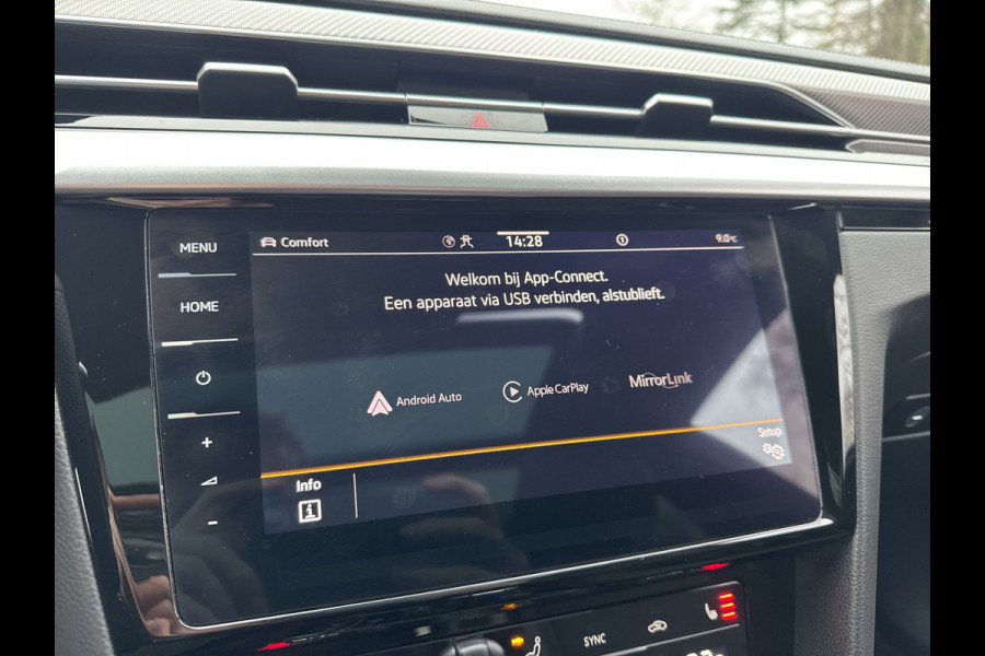 Volkswagen Arteon Shooting Brake eHYBRID 218PK DSG R-LINE BUSINESS+ TREKHAAK/360CAMERA/PANORAMADAK