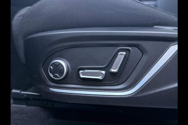 Lynk & Co 01 1.5 1e Eigenaar,Navi,Pano,Camera,Clima,Cruise,PDC,N.A.P,APK tot 06-2026