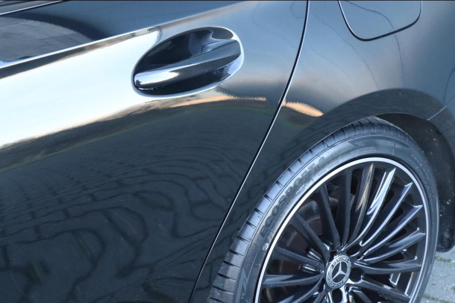 Mercedes-Benz A-Klasse 180 AMG | PANO | Sfeerverlichting | Camera | Nette auto!