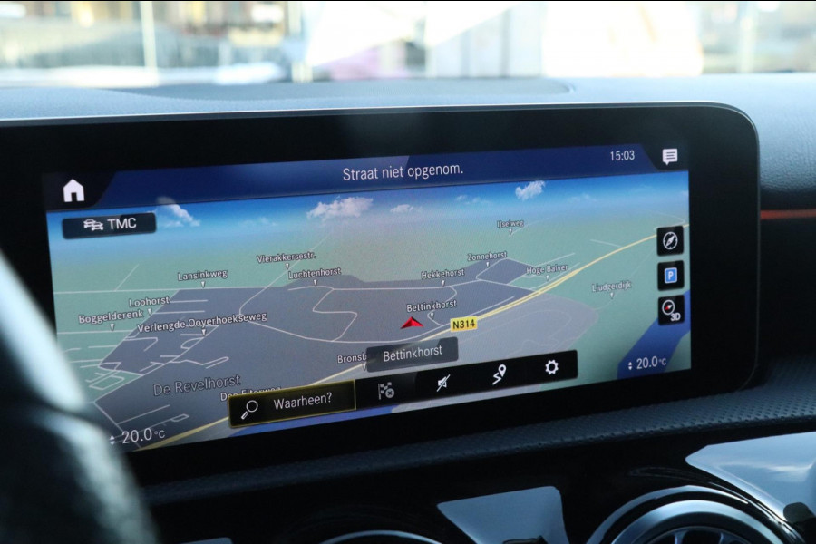 Mercedes-Benz A-Klasse 180 AMG | PANO | Sfeerverlichting | Camera | Nette auto!