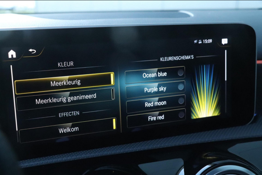 Mercedes-Benz A-Klasse 180 AMG | PANO | Sfeerverlichting | Camera | Nette auto!