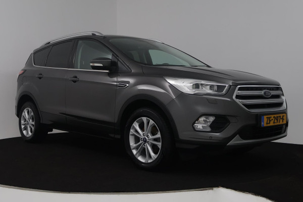 Ford Kuga 1.5 EcoBoost Titanium (TREKHAAK, STOEL/STUUR VERWARMING, NAVIGATIE, PARKEERSENSOREN)