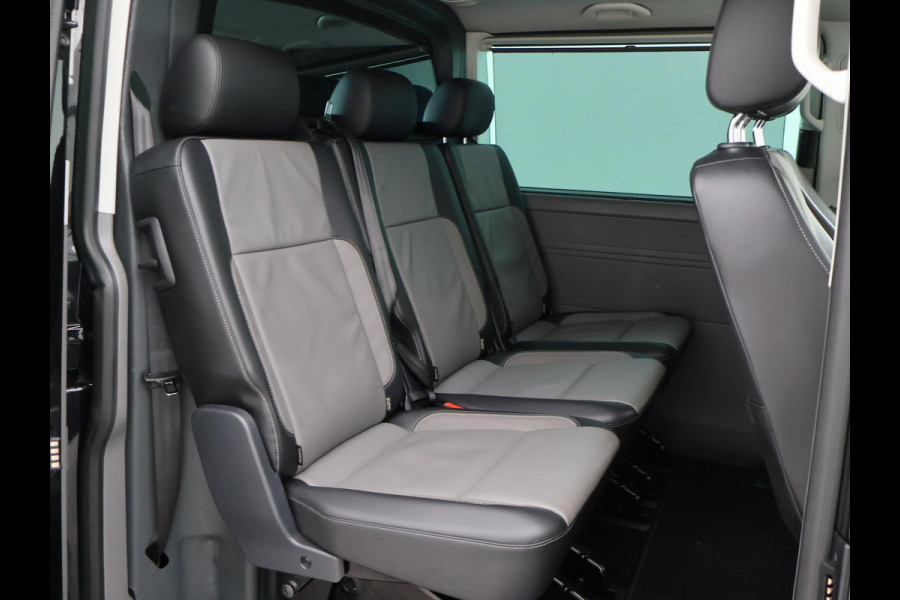 Volkswagen Transporter CARAVELLE 2.0 TDI 204 PK D.C. + LEDER | MEMORY | 2 ELEKTR. SCHUIFDEUREN | VIRTUAL COCKPIT | TREKHAAK