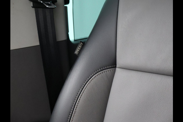 Volkswagen Transporter CARAVELLE 2.0 TDI 204 PK D.C. + LEDER | MEMORY | 2 ELEKTR. SCHUIFDEUREN | VIRTUAL COCKPIT | TREKHAAK