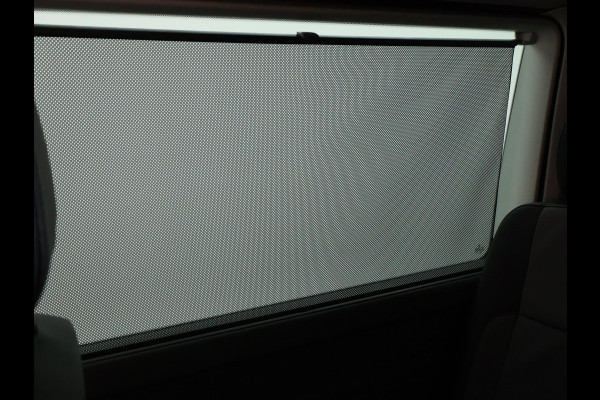 Volkswagen Transporter CARAVELLE 2.0 TDI 204 PK D.C. + LEDER | MEMORY | 2 ELEKTR. SCHUIFDEUREN | VIRTUAL COCKPIT | TREKHAAK