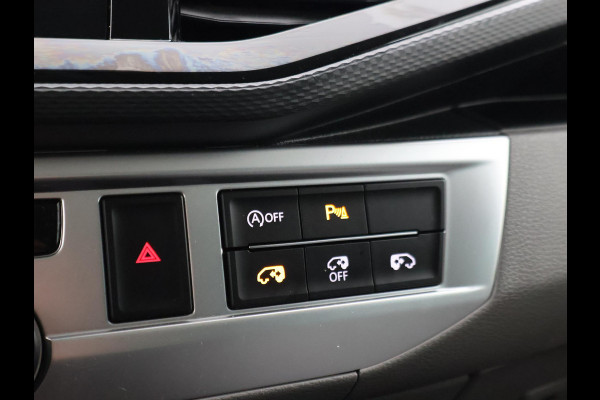 Volkswagen Transporter CARAVELLE 2.0 TDI 204 PK D.C. + LEDER | MEMORY | 2 ELEKTR. SCHUIFDEUREN | VIRTUAL COCKPIT | TREKHAAK