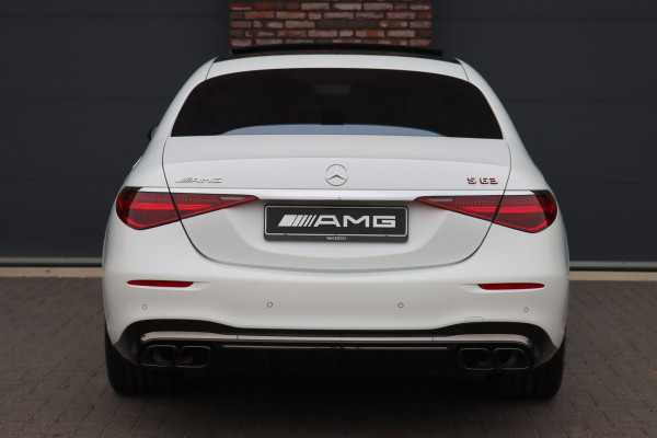 Mercedes-Benz S-Klasse AMG 63 S E Performance | 802pk | Carbon | Achterasbesturing | Distronic+ | Chauffeurspakket | Entertainment Achter | Stoelventilatie | Zonweringspakket | Vlakkenverwarming | Kuitmassage | Burmester High End 4D |