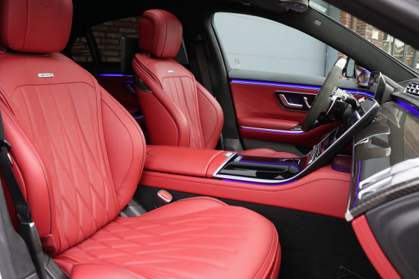 Mercedes-Benz S-Klasse AMG 63 S E Performance | 802pk | Carbon | Achterasbesturing | Distronic+ | Chauffeurspakket | Entertainment Achter | Stoelventilatie | Zonweringspakket | Vlakkenverwarming | Kuitmassage | Burmester High End 4D |