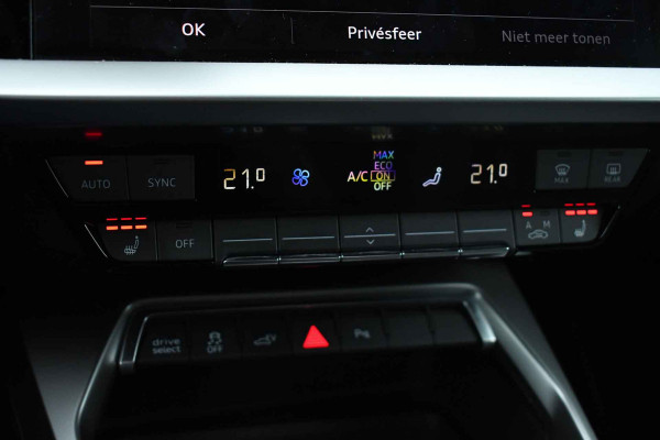 Audi A3 Sportback 40 TFSI e S-Line S-zetels ACC B&O El-klep Camera 19inch