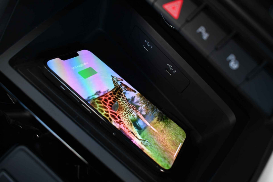 Audi A3 Sportback 40 TFSI e S-Line S-zetels ACC B&O El-klep Camera 19inch